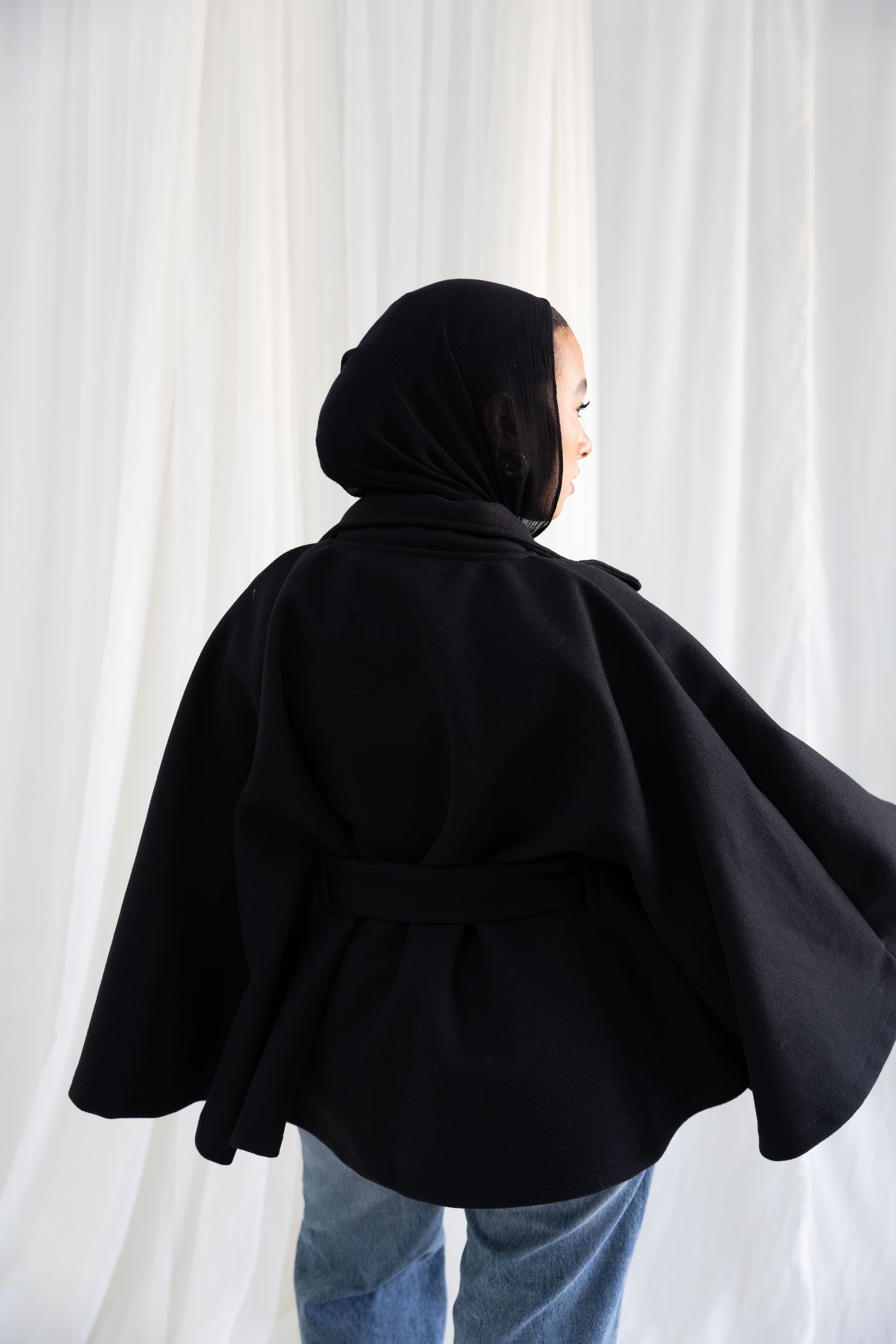 The COOL GIRL CLASSIC CAPE