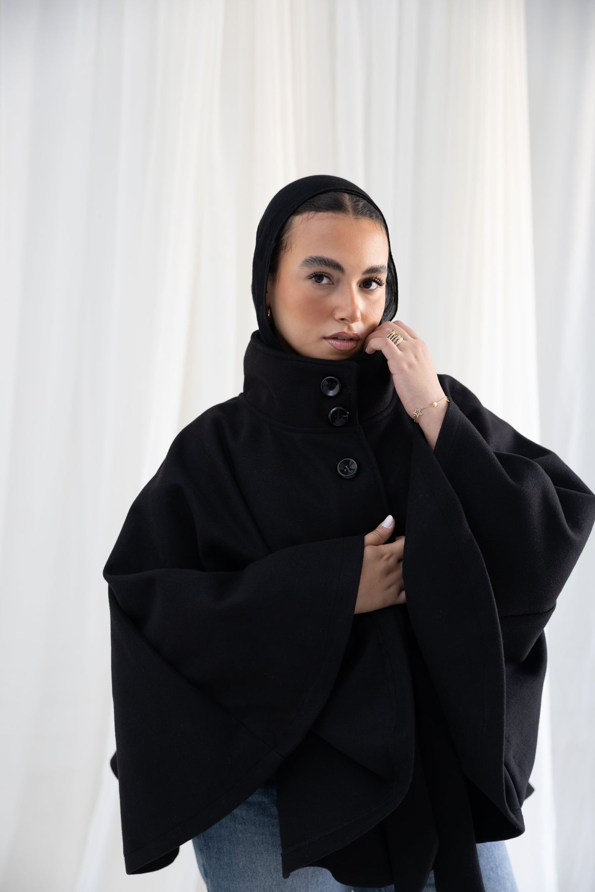The COOL GIRL CLASSIC CAPE