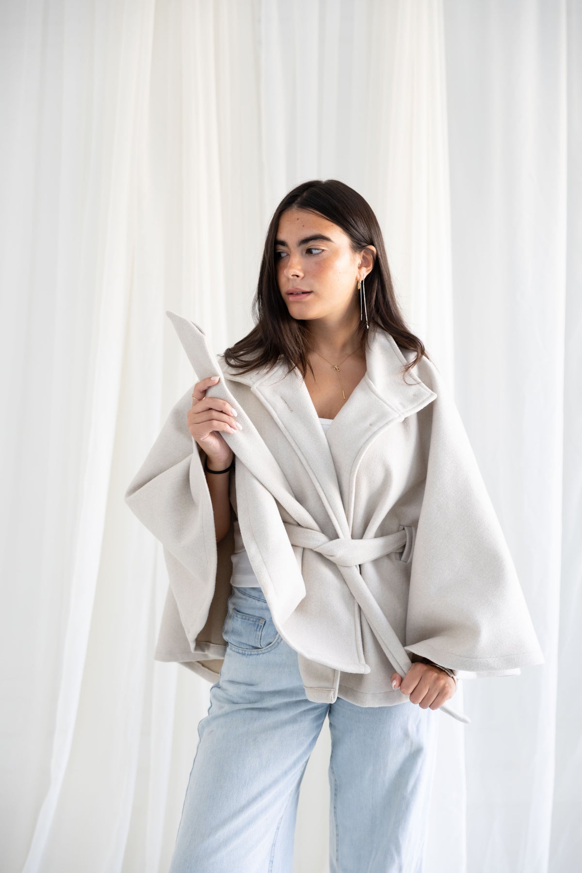 The COOL GIRL CLASSIC CAPE