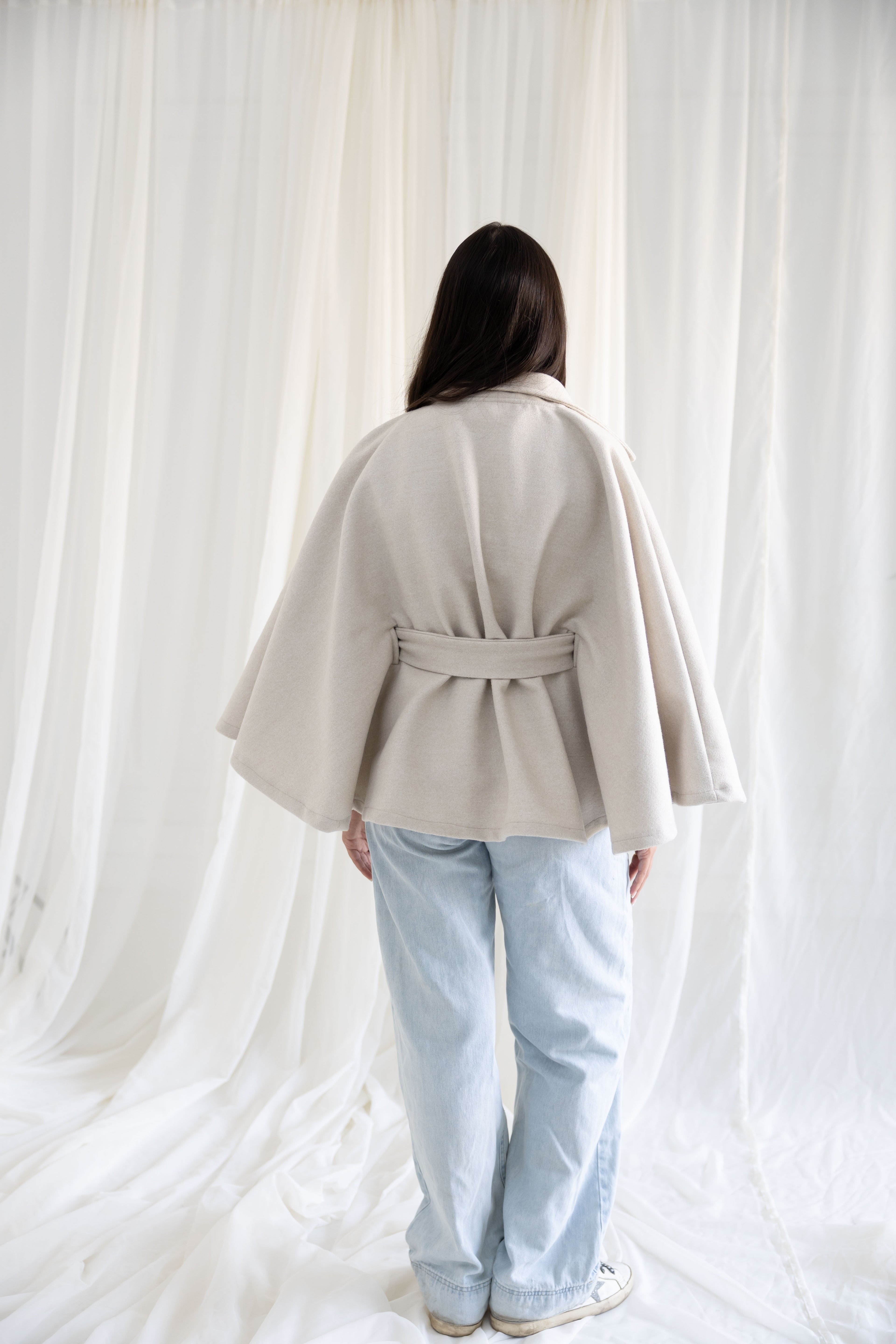 The COOL GIRL CLASSIC CAPE