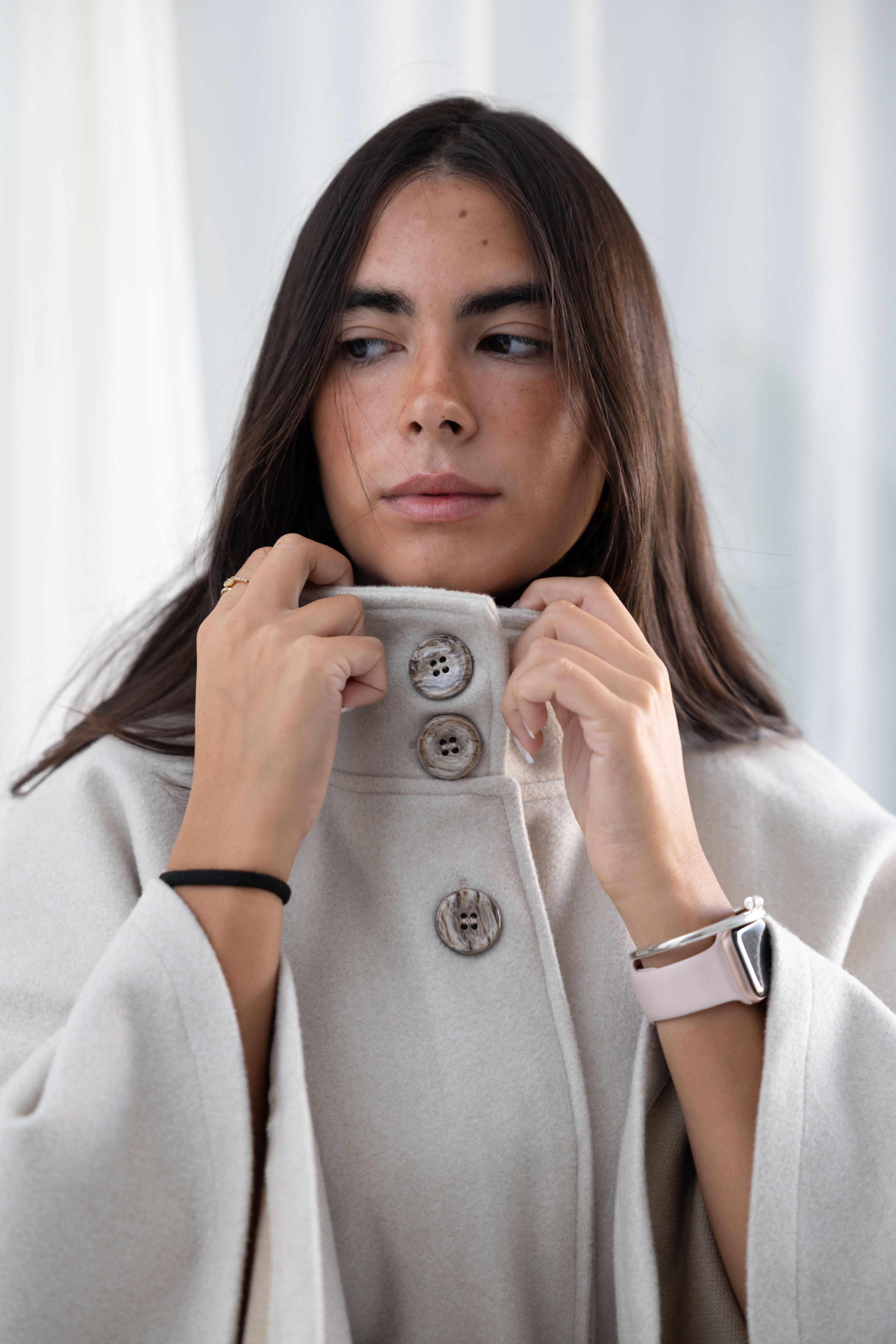 The COOL GIRL CLASSIC CAPE