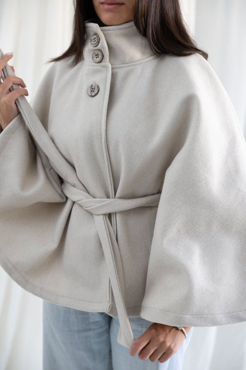 The COOL GIRL CLASSIC CAPE